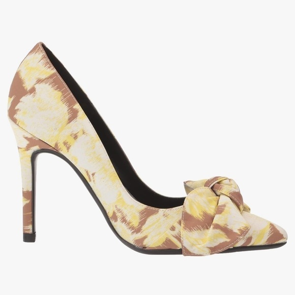 Ted Baker Women's Pump Heels Camel color Sz 7.5 US/ 37.5 EURO NWT! - Picture 8 of 12